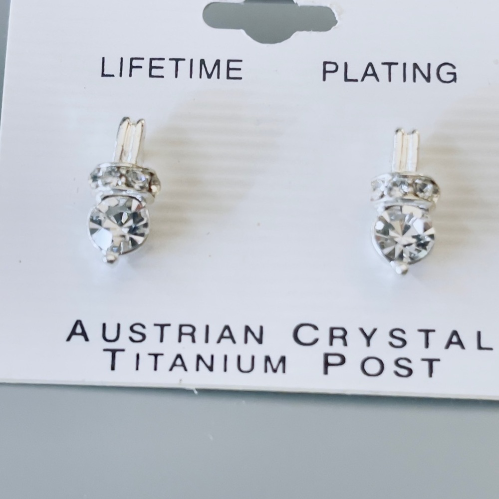 SALE TODAY!!Austrian Crystal Silver Earrings